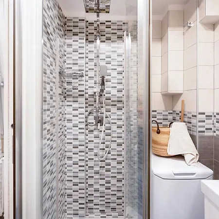 Francesca Modern Loft In The City Center * בארי